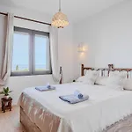 בית נופש Fili By Interhome